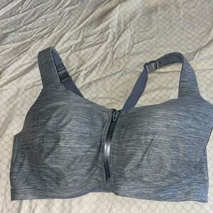 Victoria’s Secret 38DDD Sports Bra